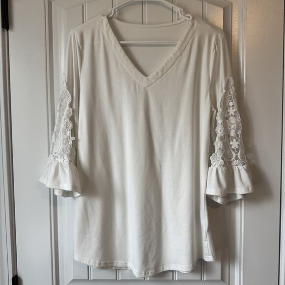 Ivory Cottagecore Boho Crochet Lace Bell Sleeve Top Women M - Picture 2 of 9